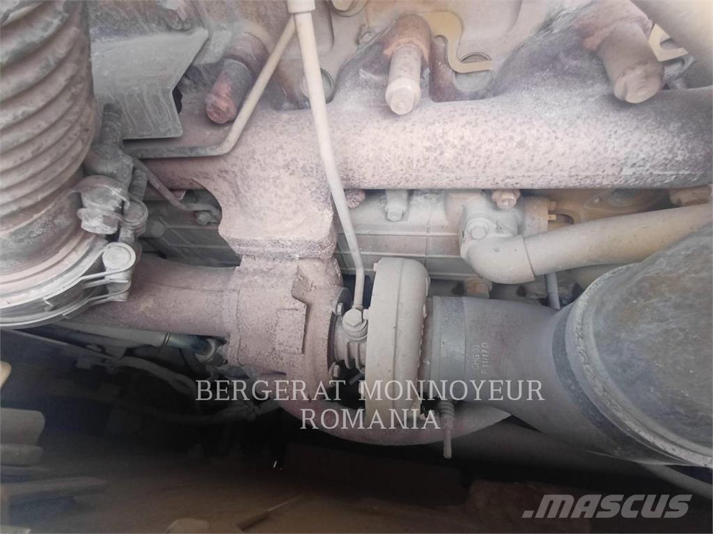 CAT D6NXL Buldožeri guseničari