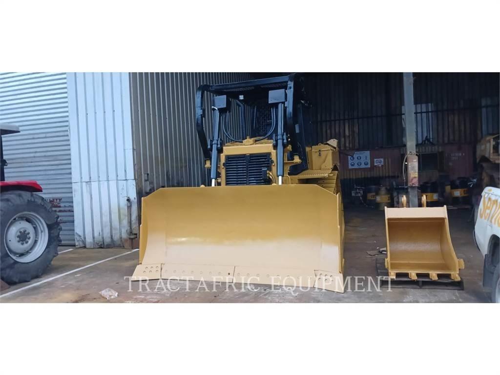 CAT D6R2 Buldožeri guseničari