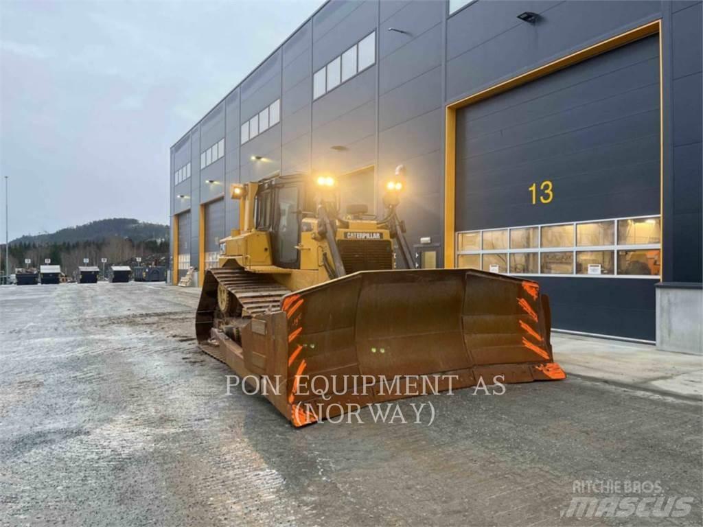 CAT D6T Buldožeri guseničari