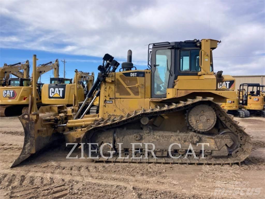 CAT D6T Buldožeri guseničari