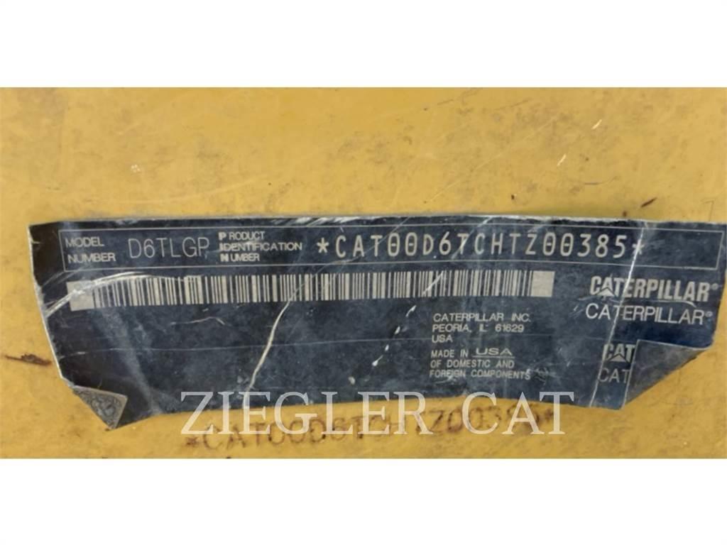 CAT D6T Buldožeri guseničari
