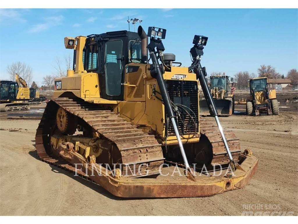 CAT D6T Buldožeri guseničari