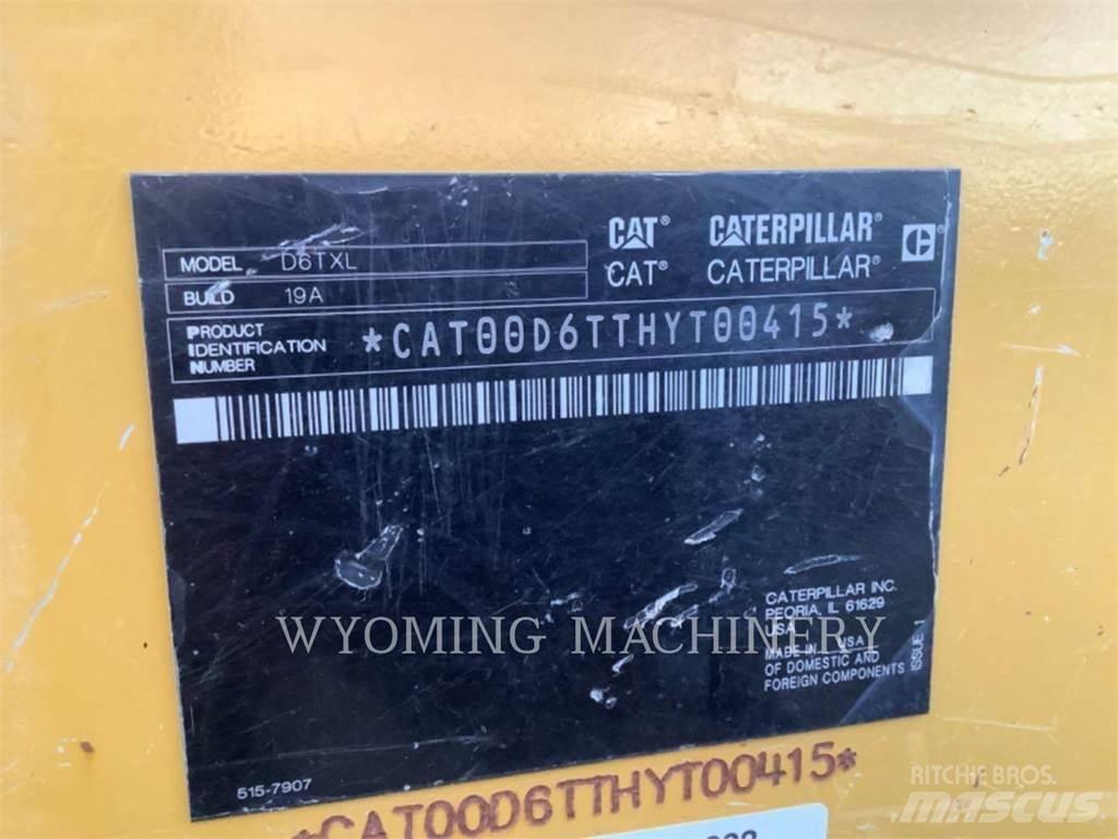 CAT D6T Buldožeri guseničari