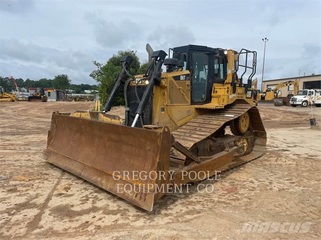 CAT D6T LGP Buldožeri guseničari