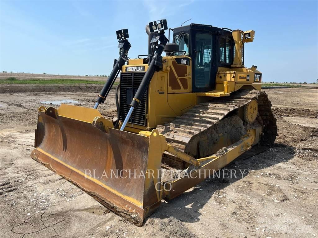 CAT D6T LGP Buldožeri guseničari