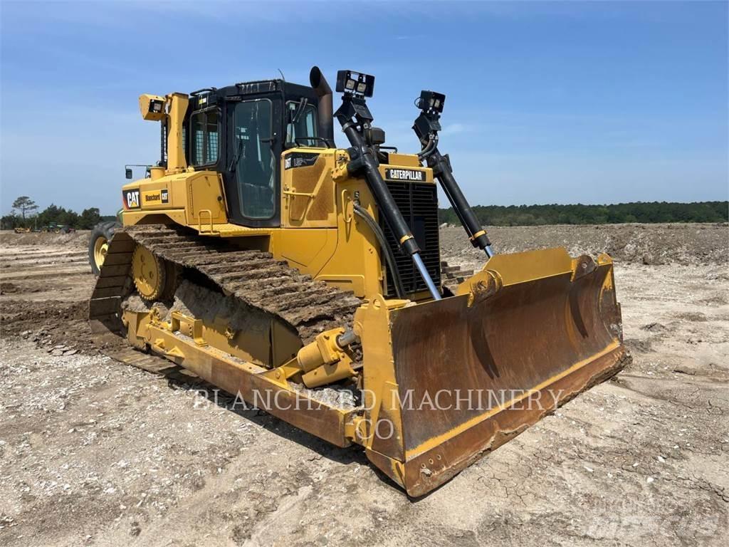 CAT D6T LGP Buldožeri guseničari
