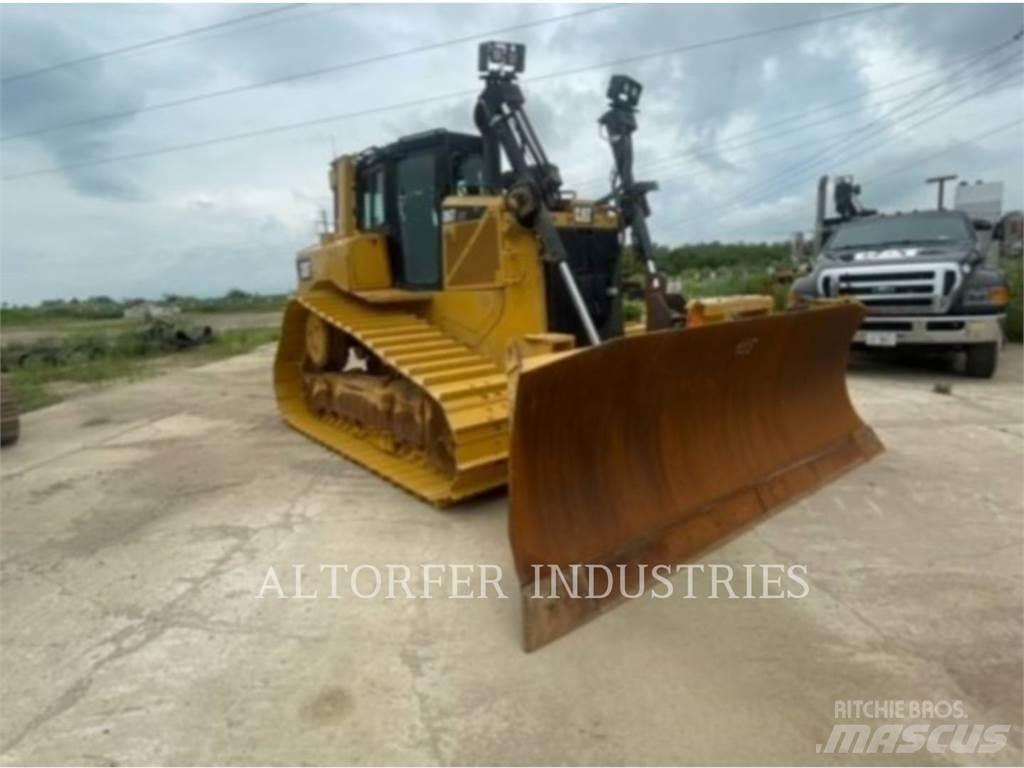 CAT D6T LGPPAT Buldožeri guseničari
