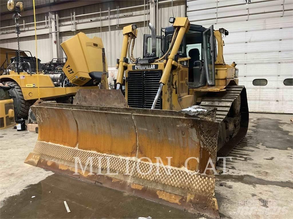 CAT D6T XW Buldožeri guseničari