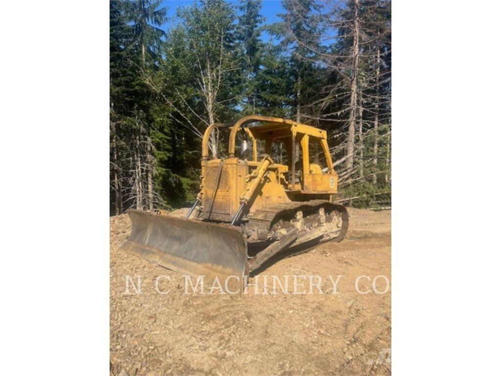 CAT D7G Buldožeri guseničari