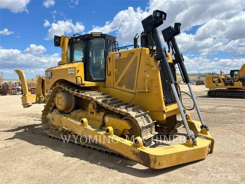 CAT D8 Buldožeri guseničari