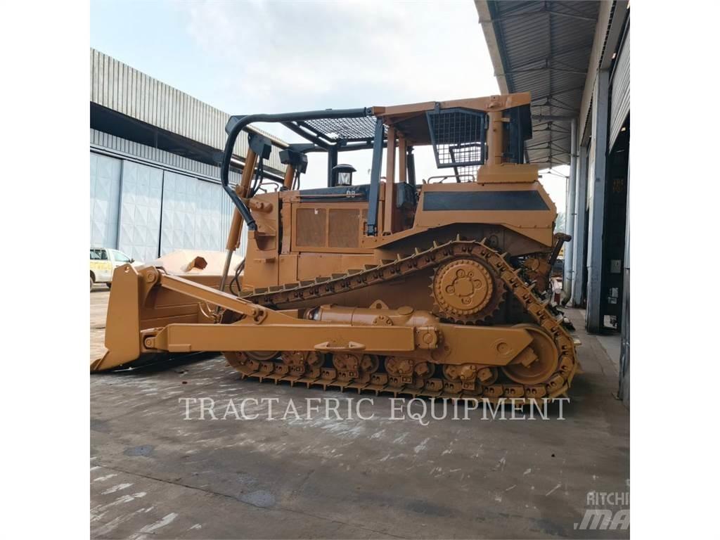 CAT D8N Buldožeri guseničari