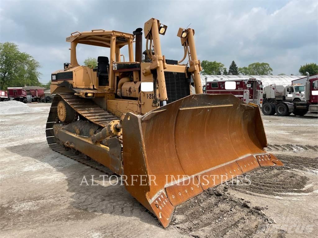 CAT D8R Buldožeri guseničari