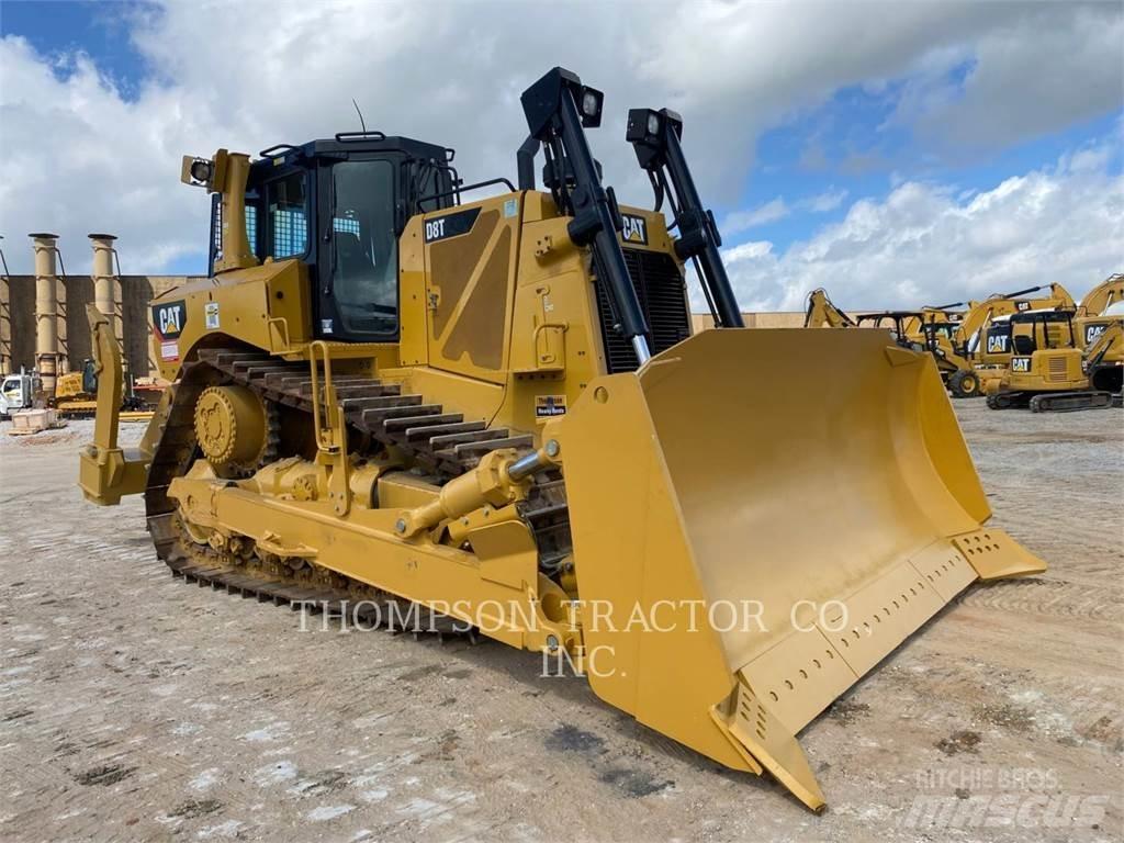 CAT D8T Buldožeri guseničari