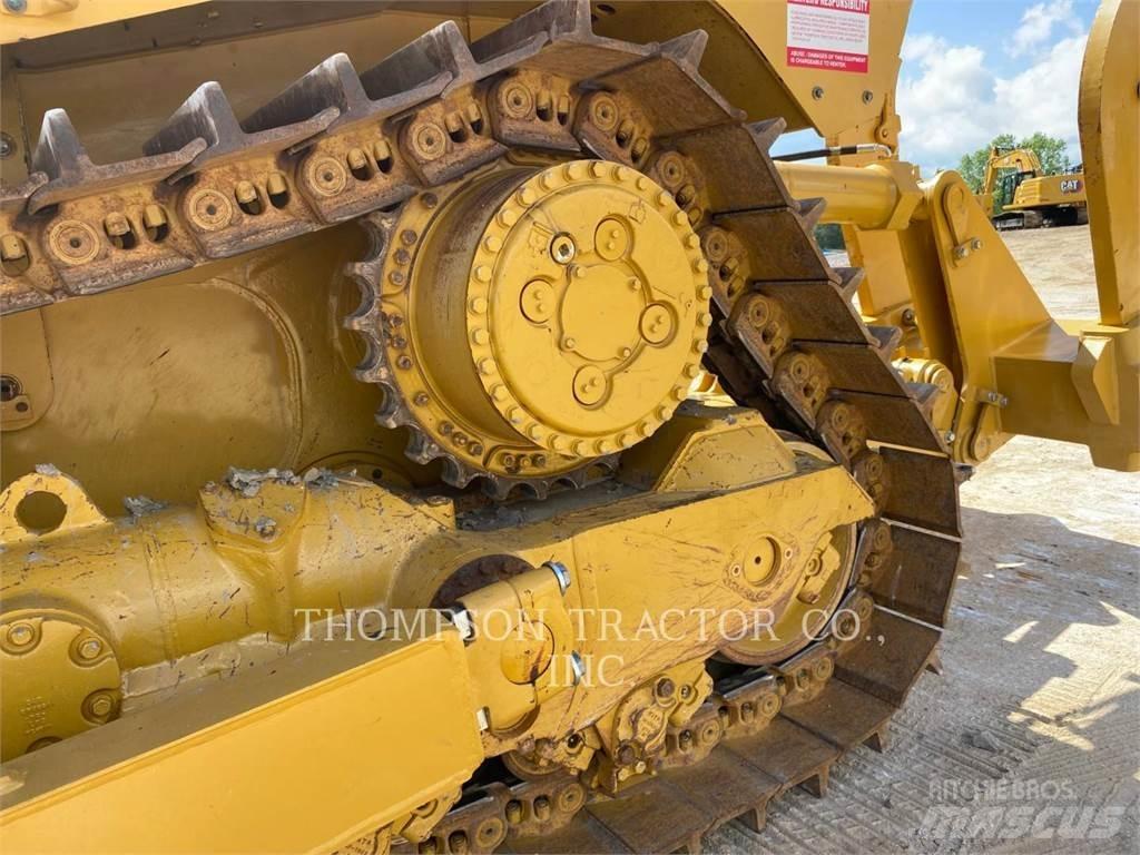 CAT D8T Buldožeri guseničari