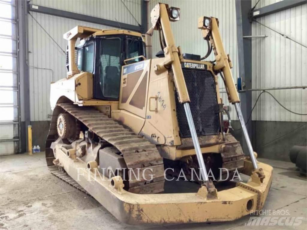 CAT D8T Buldožeri guseničari