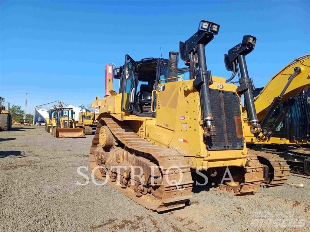 CAT D8T Buldožeri guseničari