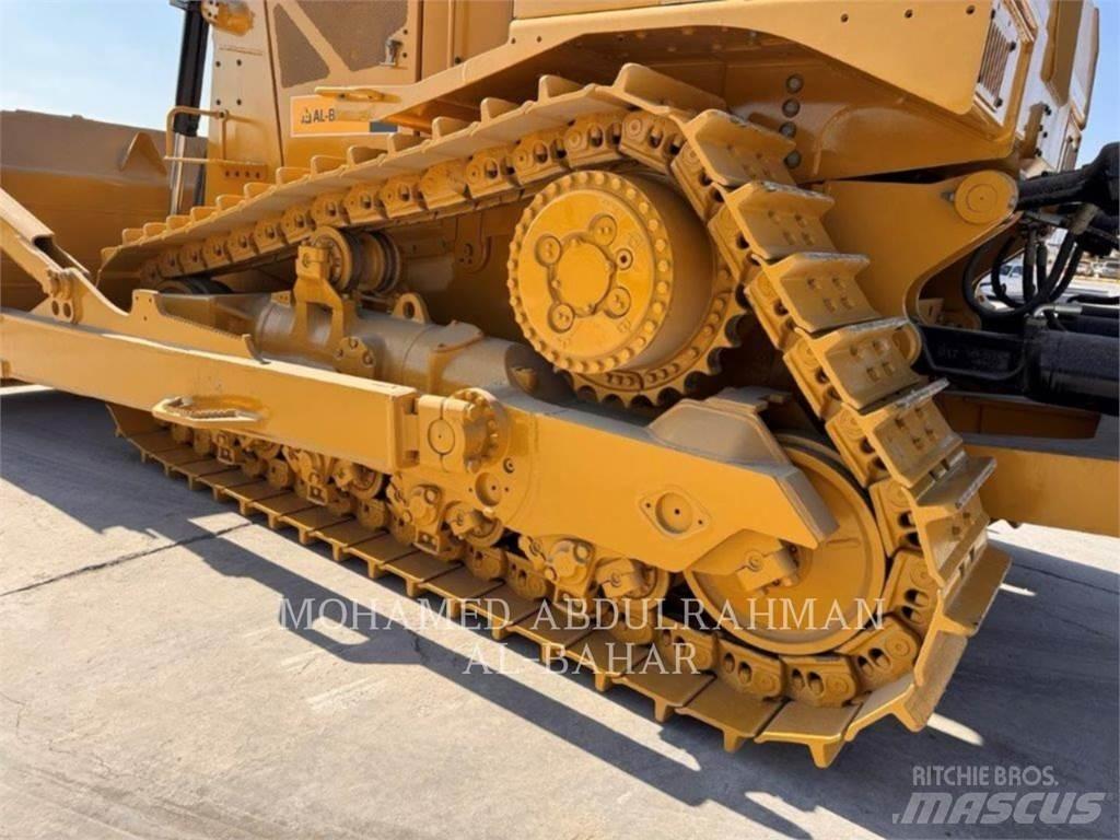 CAT D8T Buldožeri guseničari
