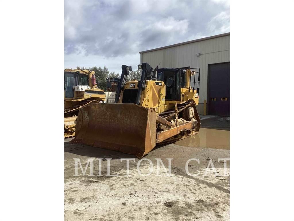 CAT D8T Buldožeri guseničari