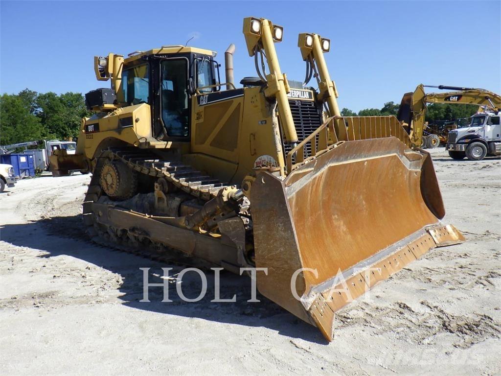 CAT D8T Buldožeri guseničari