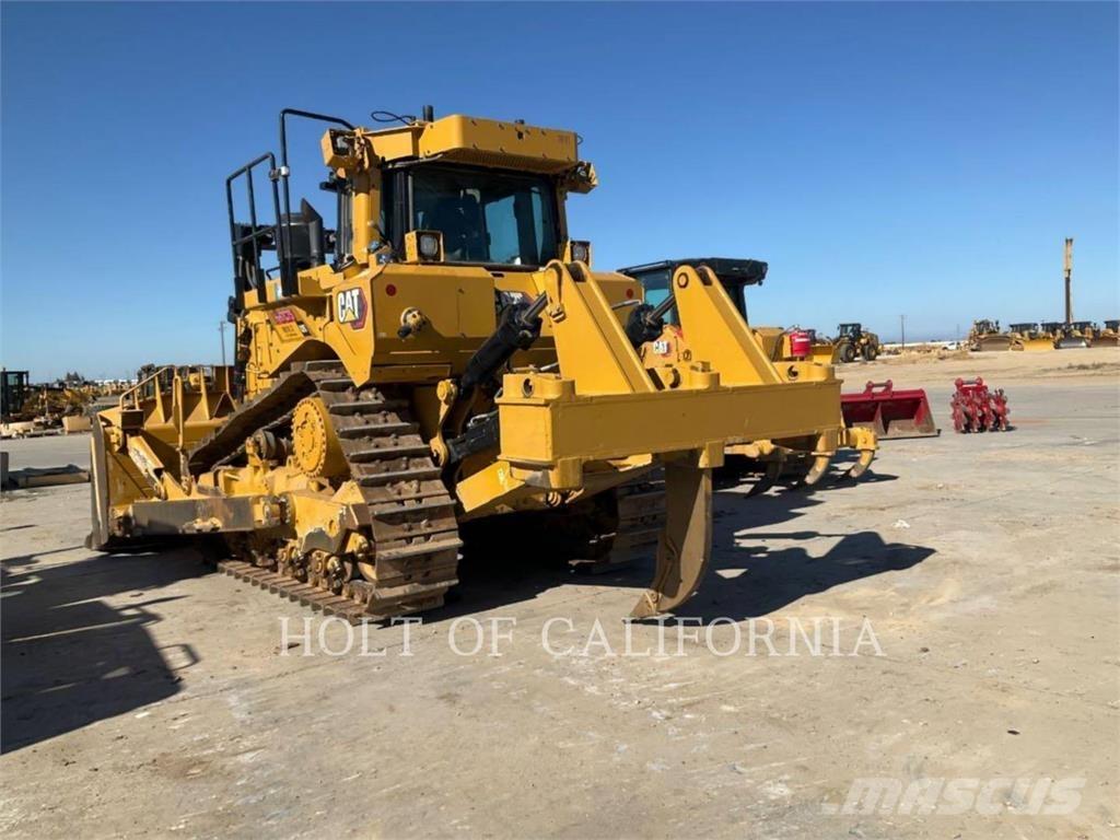 CAT D8T Buldožeri guseničari