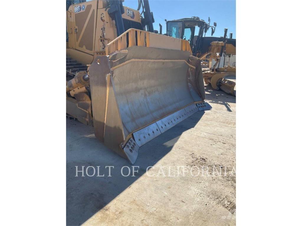 CAT D8T Buldožeri guseničari