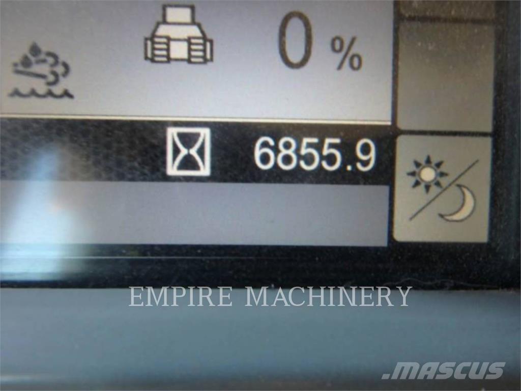 CAT D8T Buldožeri guseničari