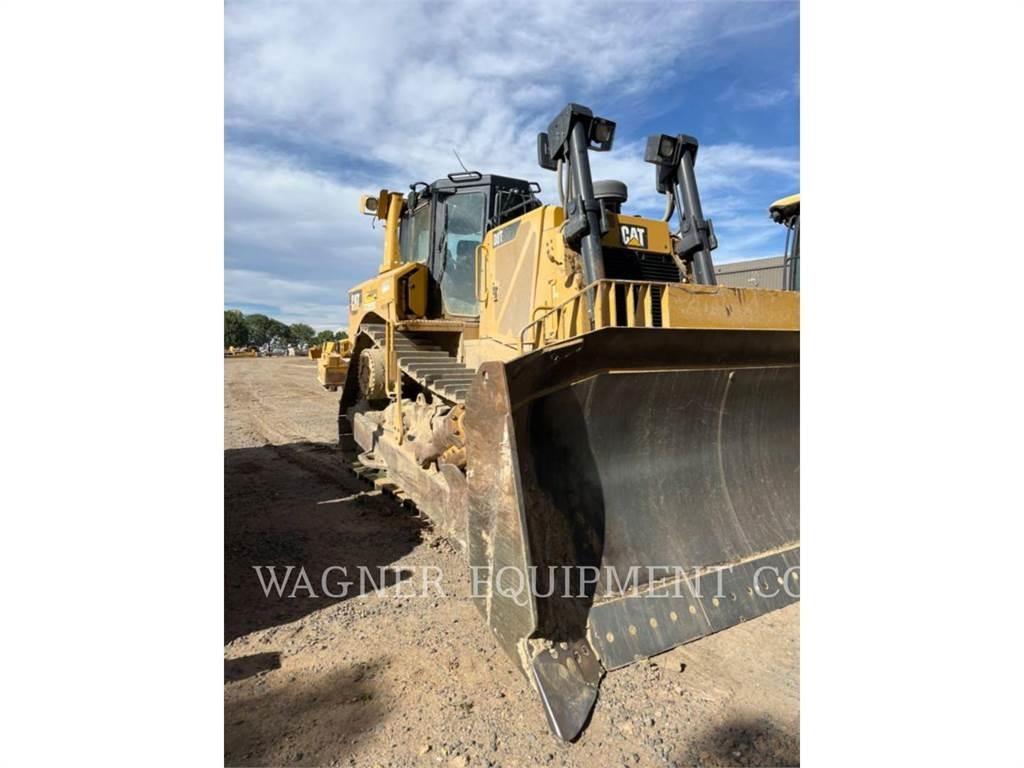 CAT D8T Buldožeri guseničari