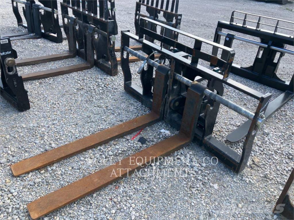 CAT FKTHT60Z Teleskopski viljuškari