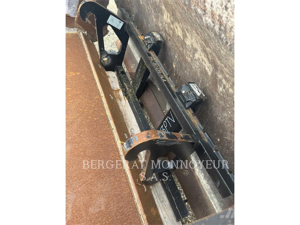 CAT FOURCHE 906 Ostalo za građevinarstvo