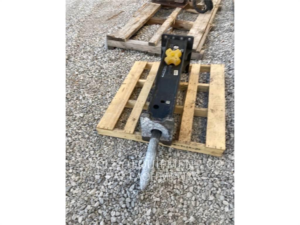 CAT HHB6SF Skid steer mini utovarivači