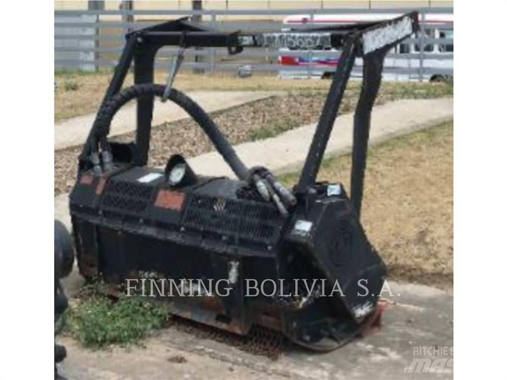 CAT HM135C Šumski mulčeri