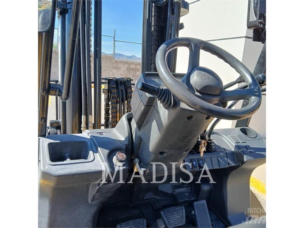 CAT LIFT TRUCKS DP50NM1 Dizelski viljuškari