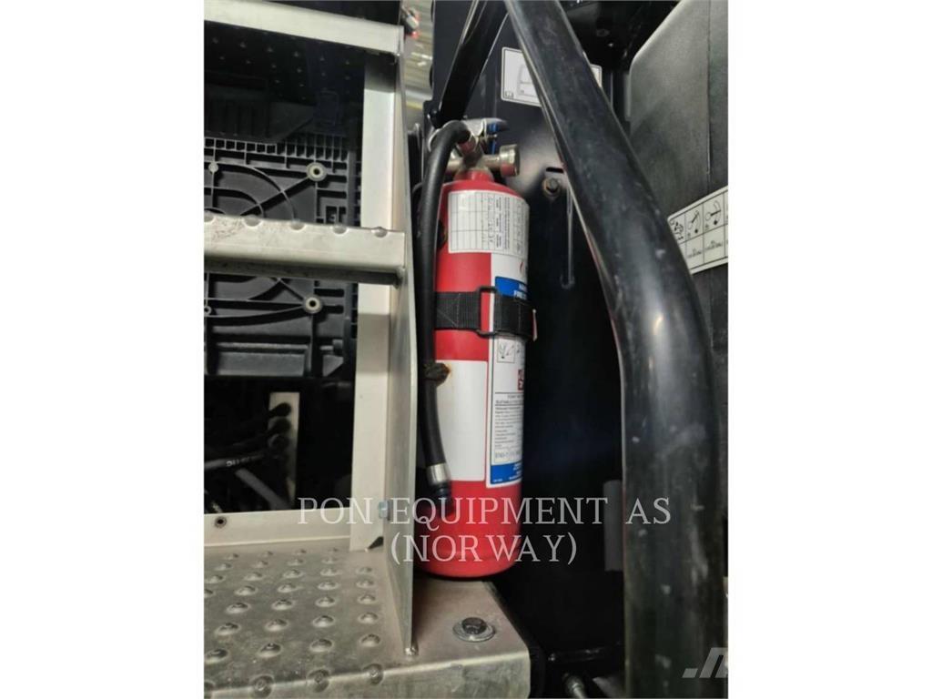 CAT M314F Bageri točkaši