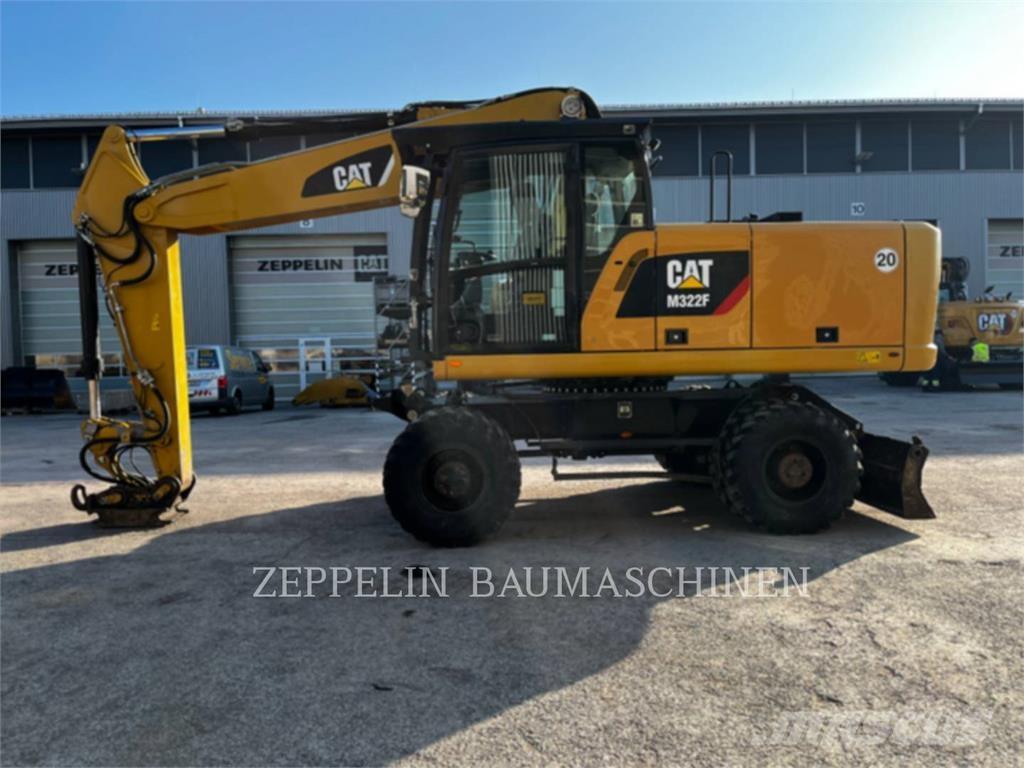 CAT M322F Bageri točkaši