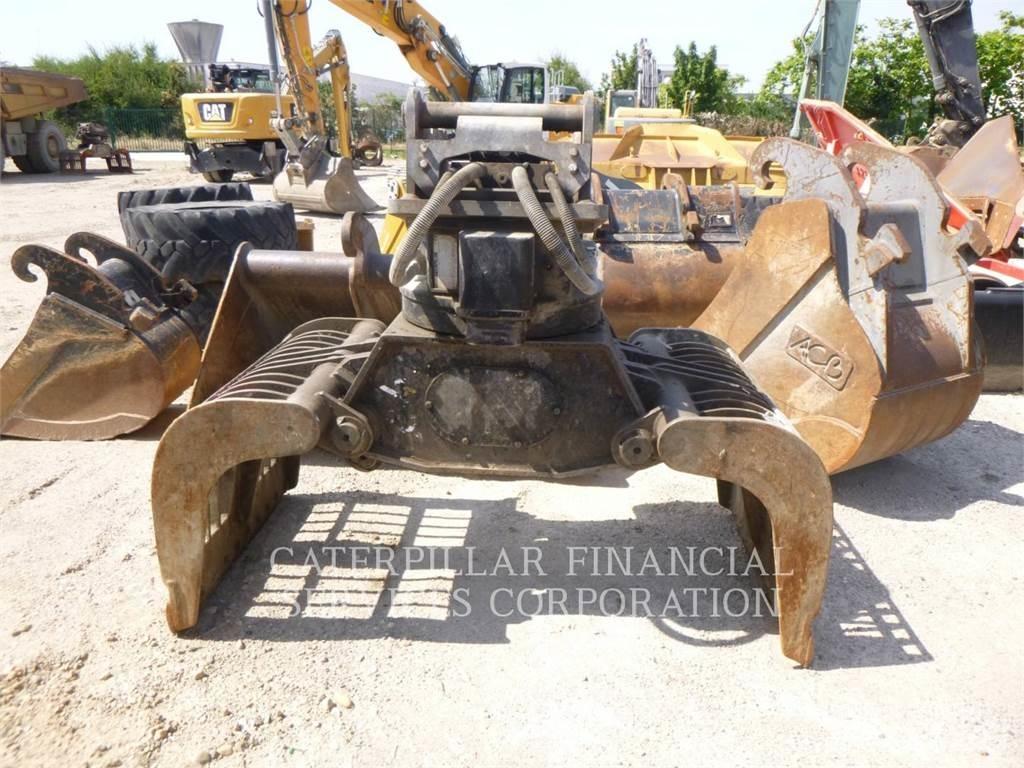 CAT MH3022-06 Bageri točkaši