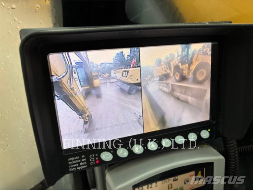 CAT MH3024 Bageri za rušenje