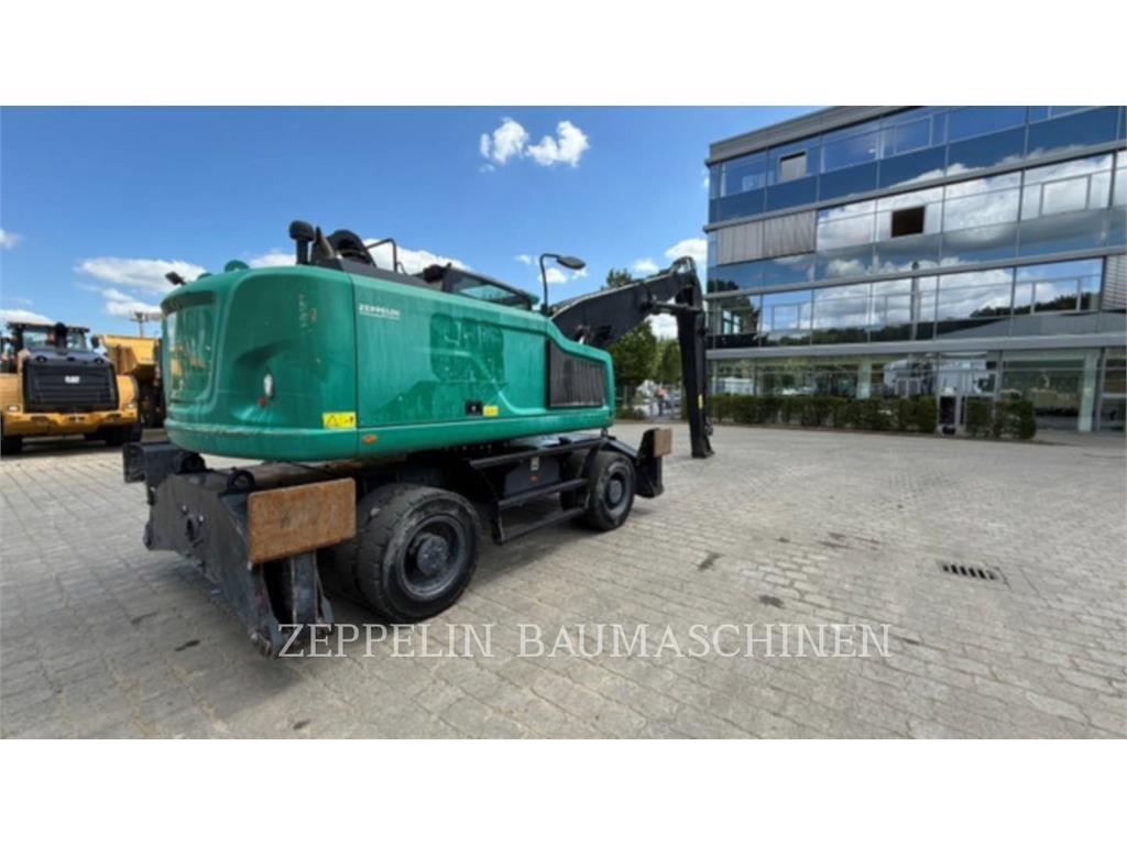 CAT MH3024-06C Bageri za rušenje