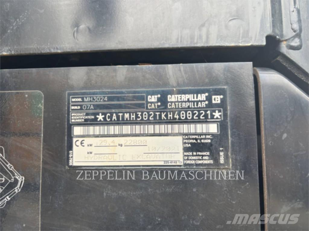 CAT MH3024-07A Bageri za rušenje