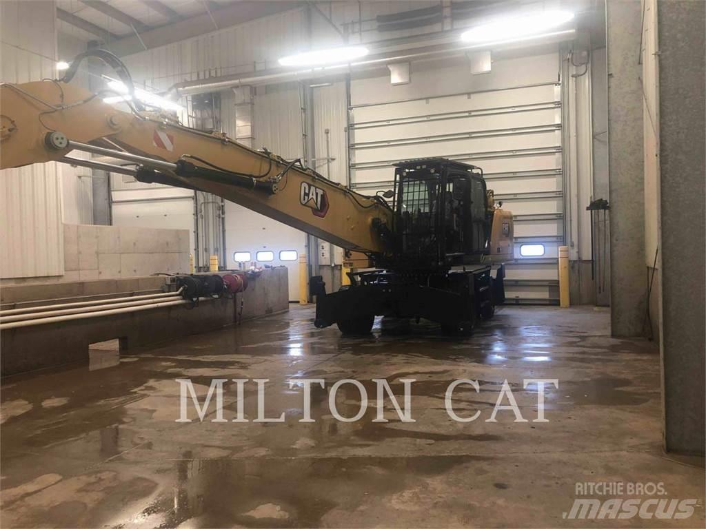 CAT MH3026 Bageri točkaši