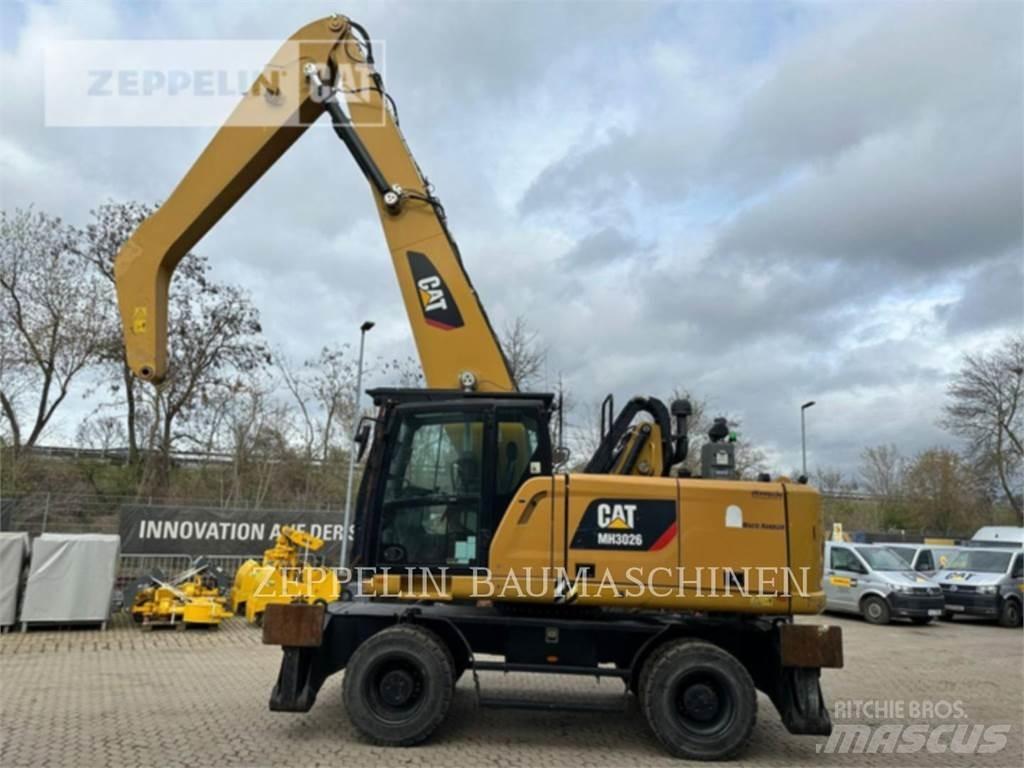 CAT MH3026-06C Bageri za rušenje