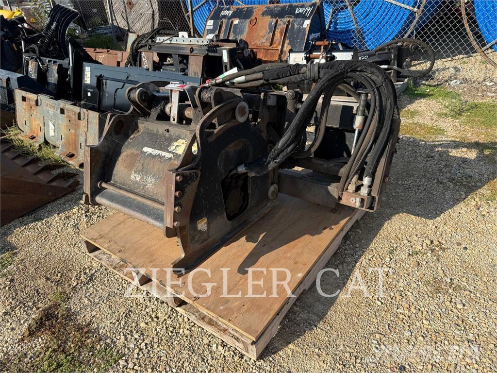 CAT PC205 Skid steer mini utovarivači