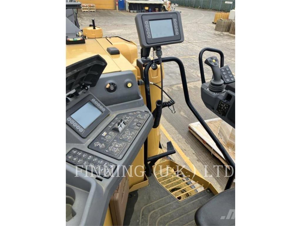 CAT PM310 Freze za asfalt