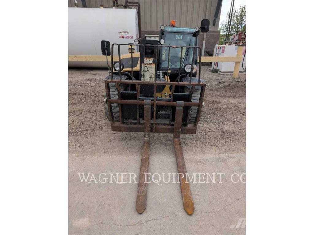 CAT TH255C Teleskopski viljuškari