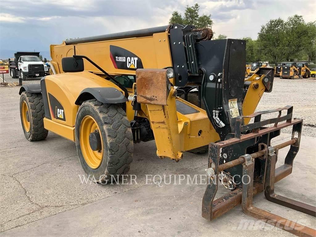 CAT TL1055D Teleskopski viljuškari