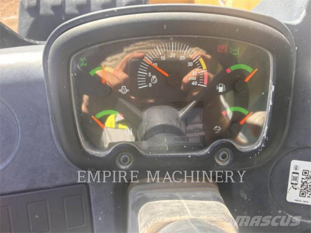 CAT TL1055D Teleskopski viljuškari