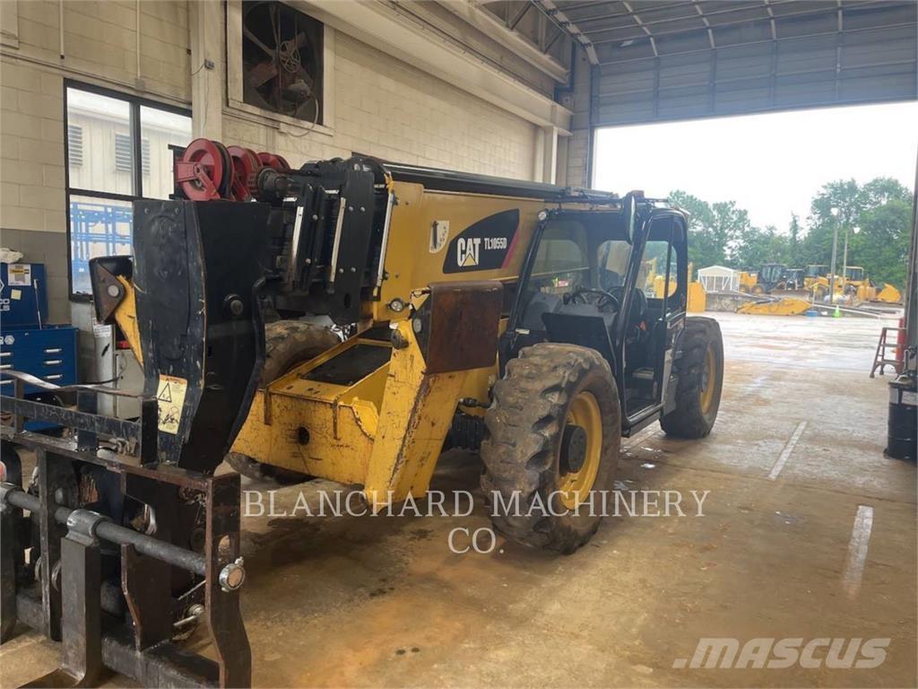 CAT TL1055D Teleskopski viljuškari