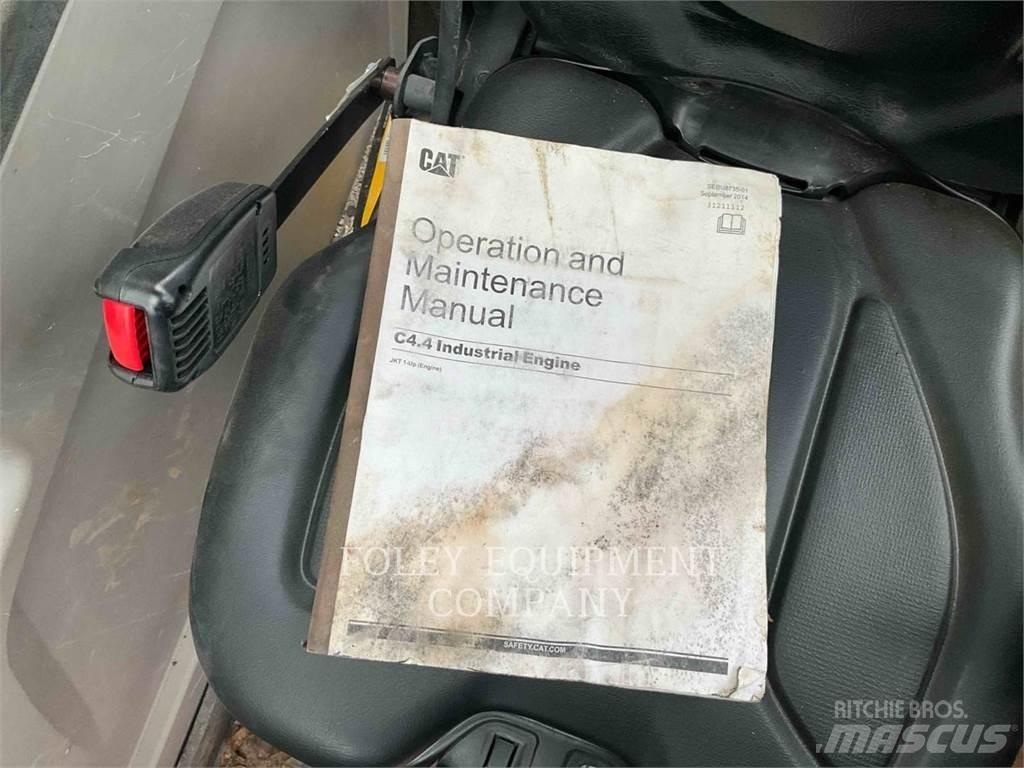 CAT TL1255D Teleskopski viljuškari