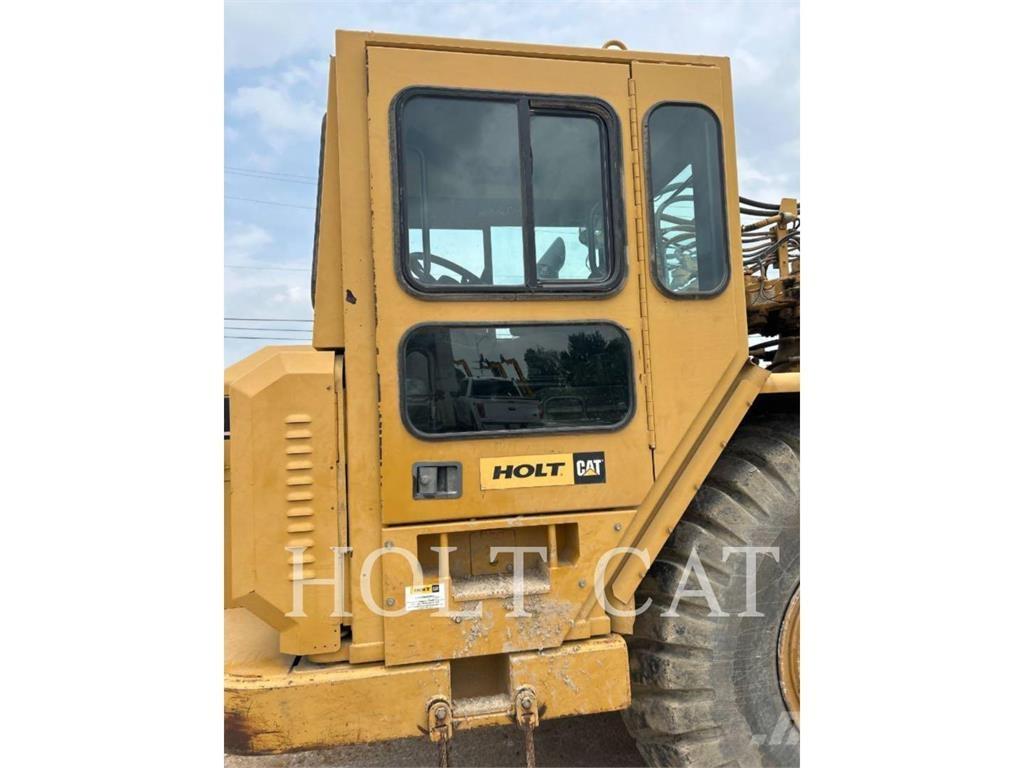 CAT W00 621G Polovni strugači