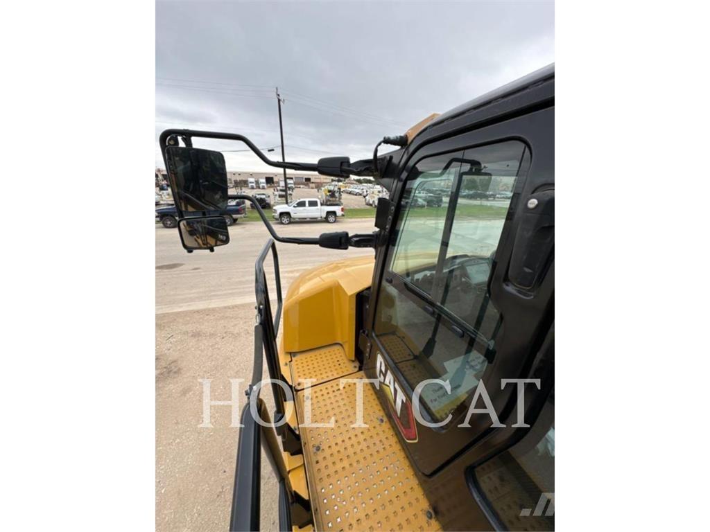 CAT W00 730 Zglobni damperi