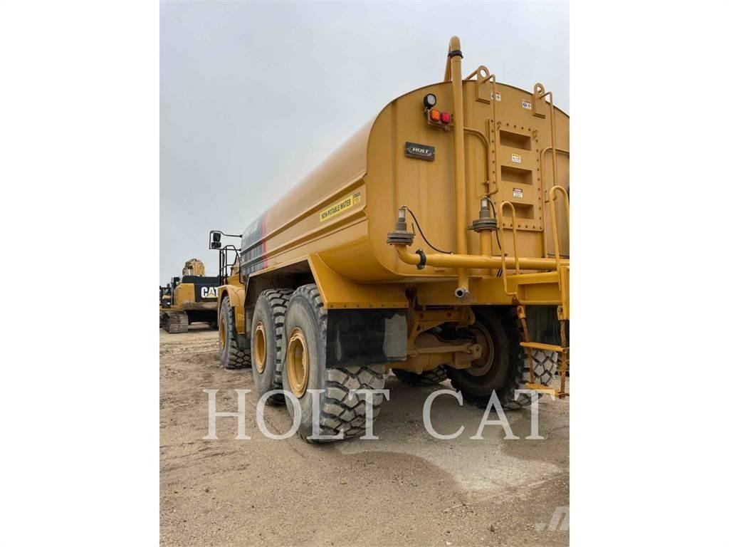 CAT W00 740 Kamioni cisterne